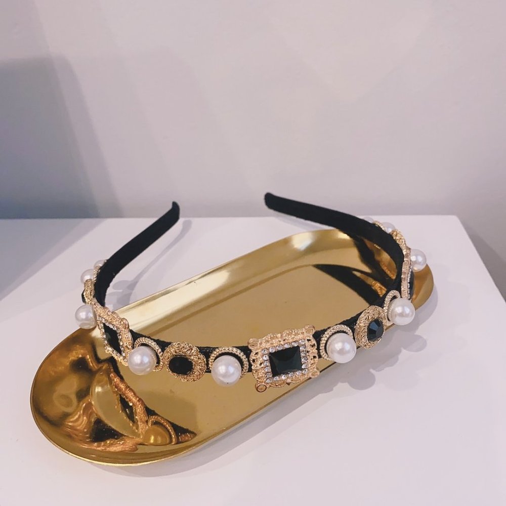 Comfortable Headband Golden Butterfly Rhinestone Luxury